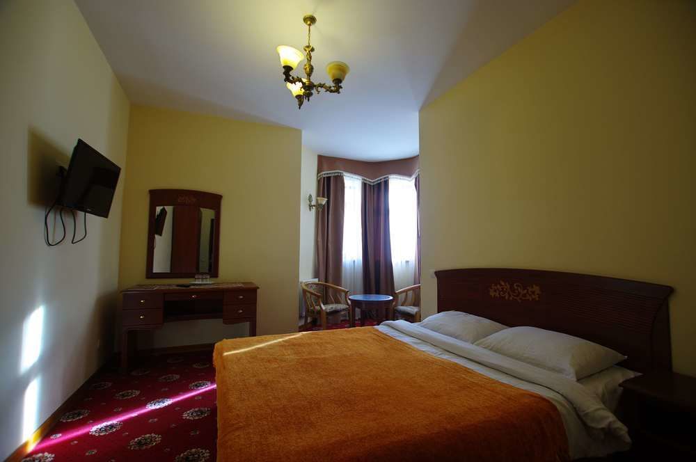 Hotel Lavilia Kyiv Exterior photo