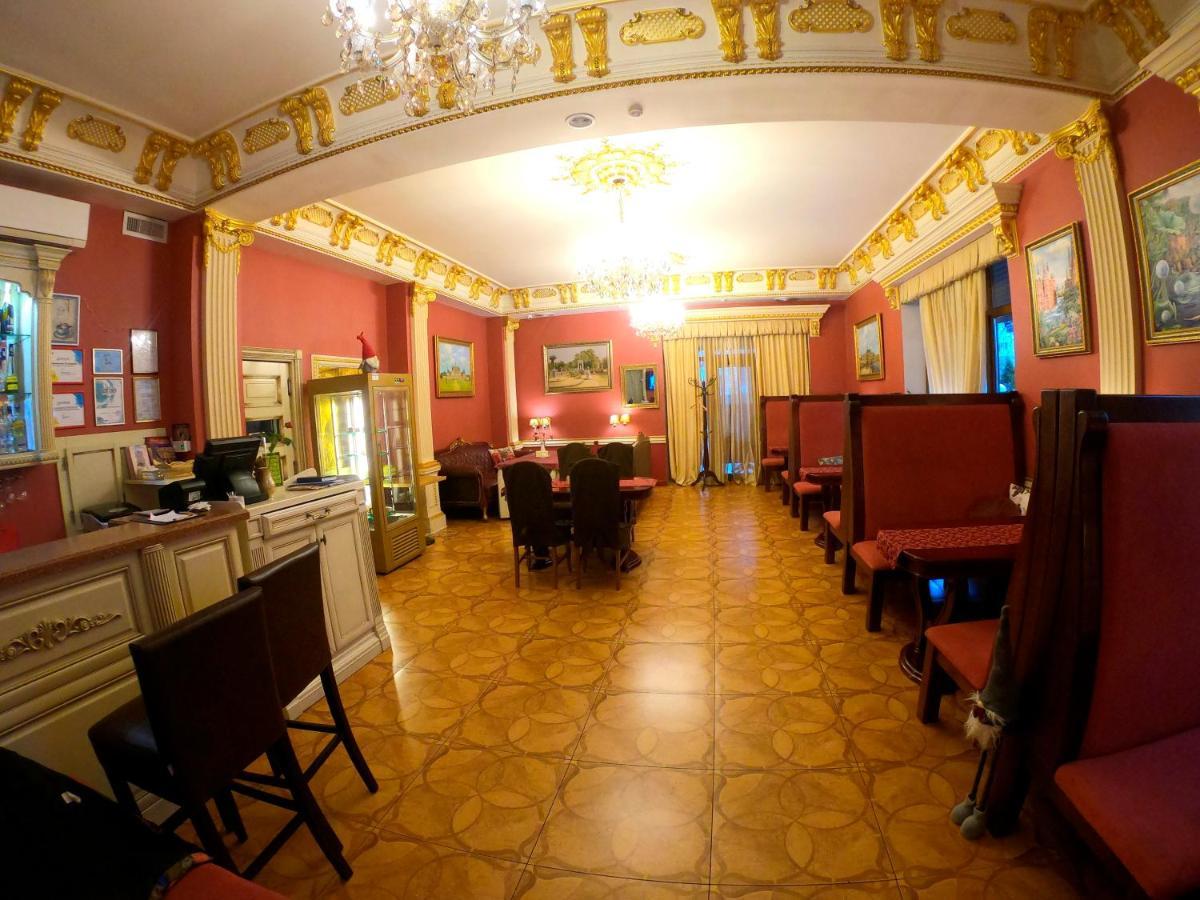 Hotel Lavilia Kyiv Exterior photo